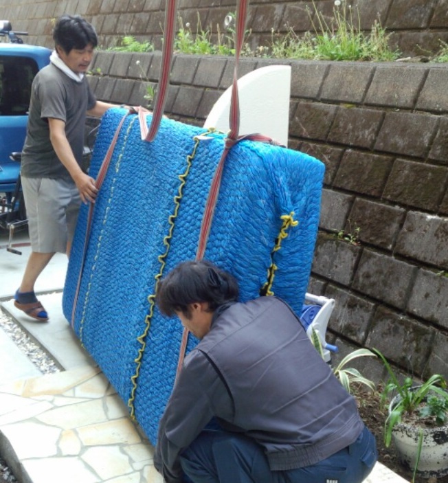 緩衝材を使用します