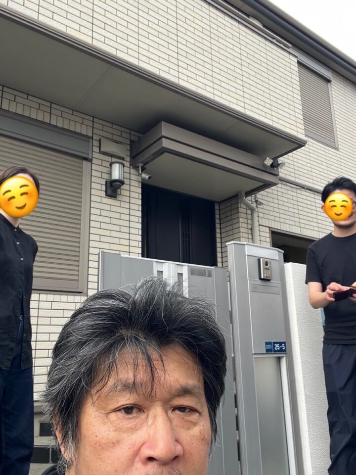 片付け完了後、お客様と記念の一枚(私は見切れてしまいました。（笑）)